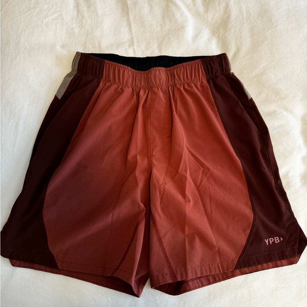 Abercrombie & Fitch YPB WORK OUT SHORTS - NWOT - MED - TWO TONE BROWN/RED